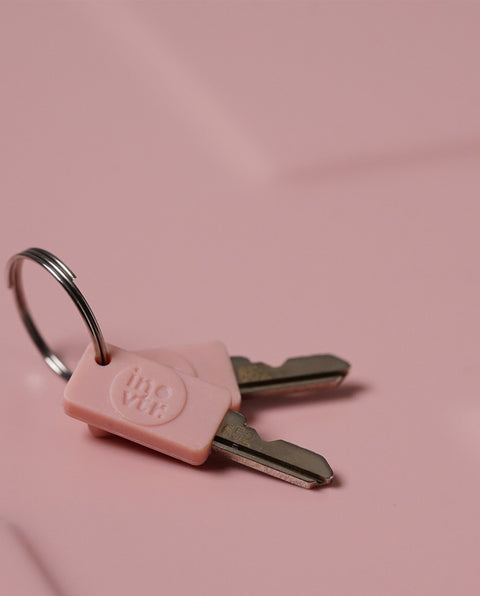 INV111 Coral Pink 38L Cabin