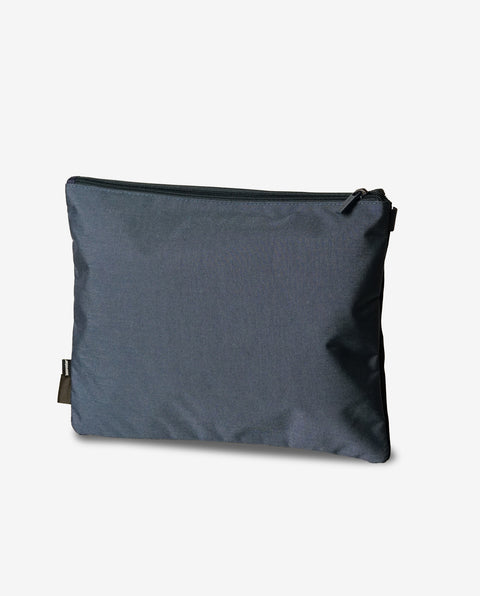 INT5L Navy Mesh Pouch M