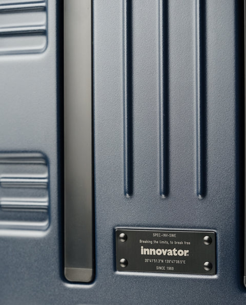 IW66 Deep Navy 75L Middle