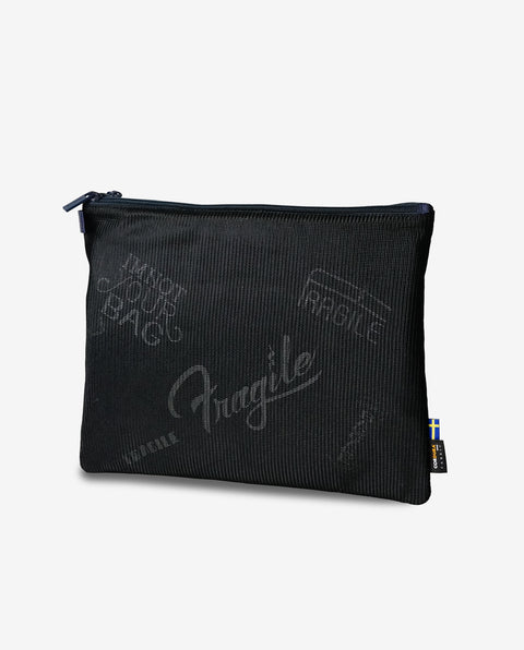 INT5L Navy Mesh Pouch M