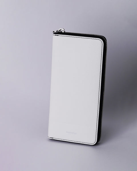 INW48 White Round Fastener Wallet L