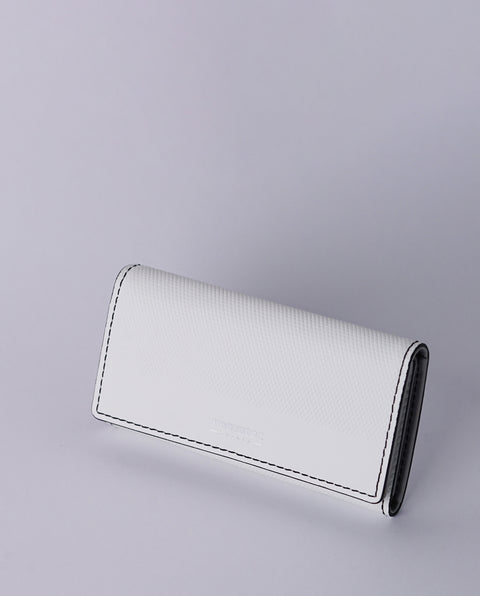 INW22 White Key Case