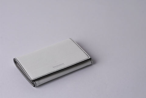 INW21 White Business Card Case