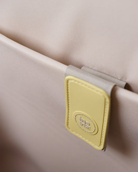 INV111 Franch Vanilla 38L Cabin