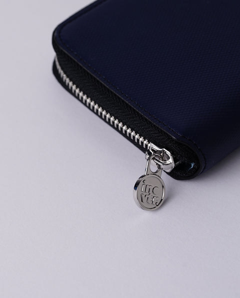 INW42 Navy Round Fastener Wallet M