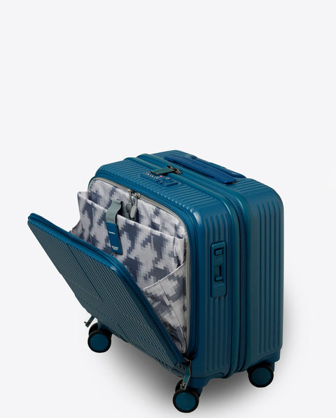 INV20 Lyons Blue 33L Cabin