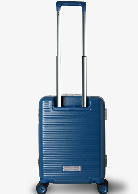 IP-105 Lyons Blue 40L Cabin