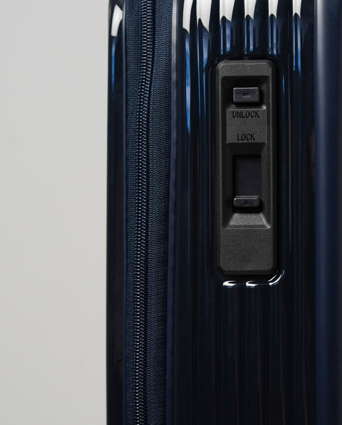 INV30 Blue Black 21L Coin-Locker